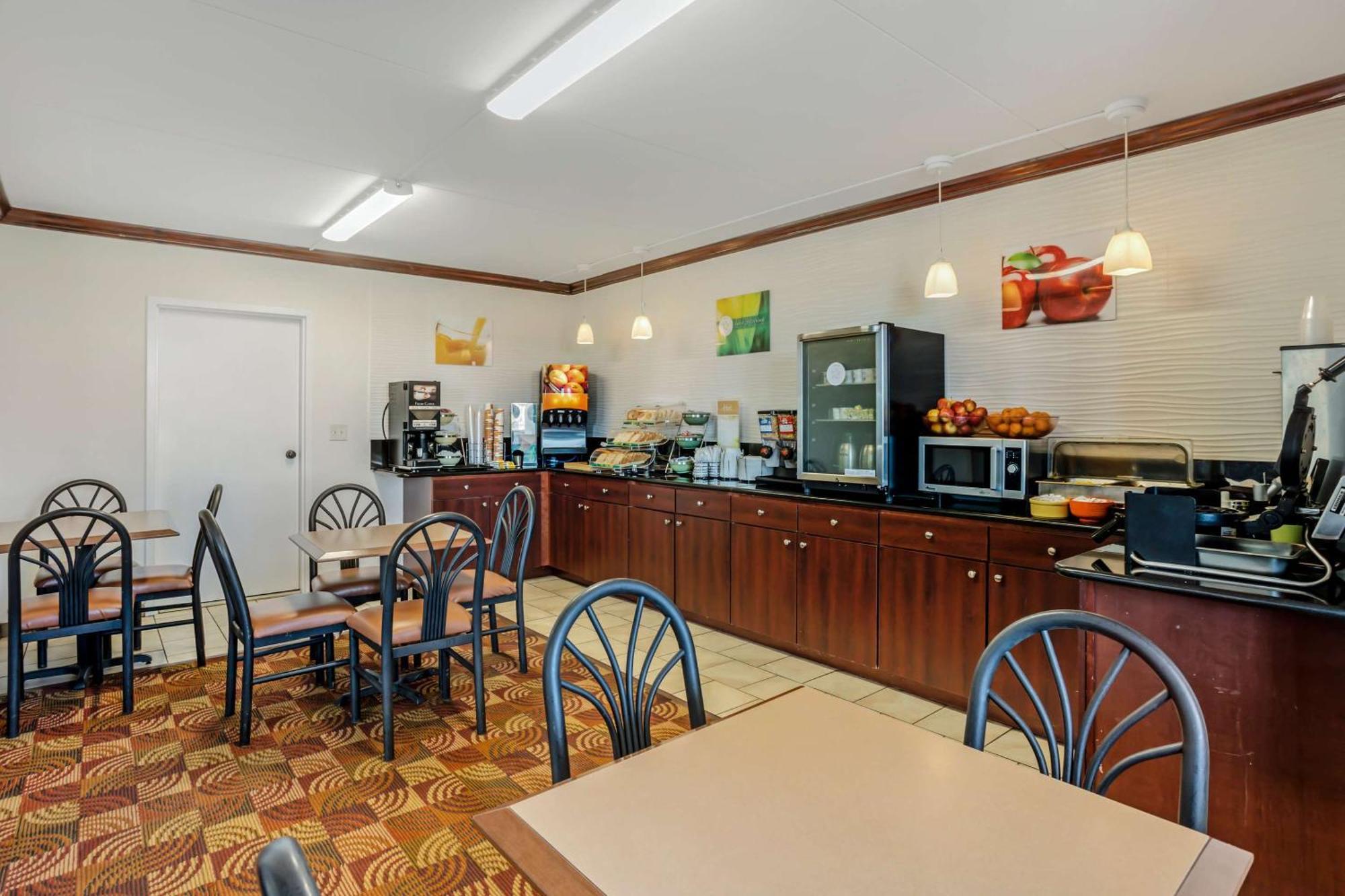 Quality Inn Enola - Harrisburg Dış mekan fotoğraf
