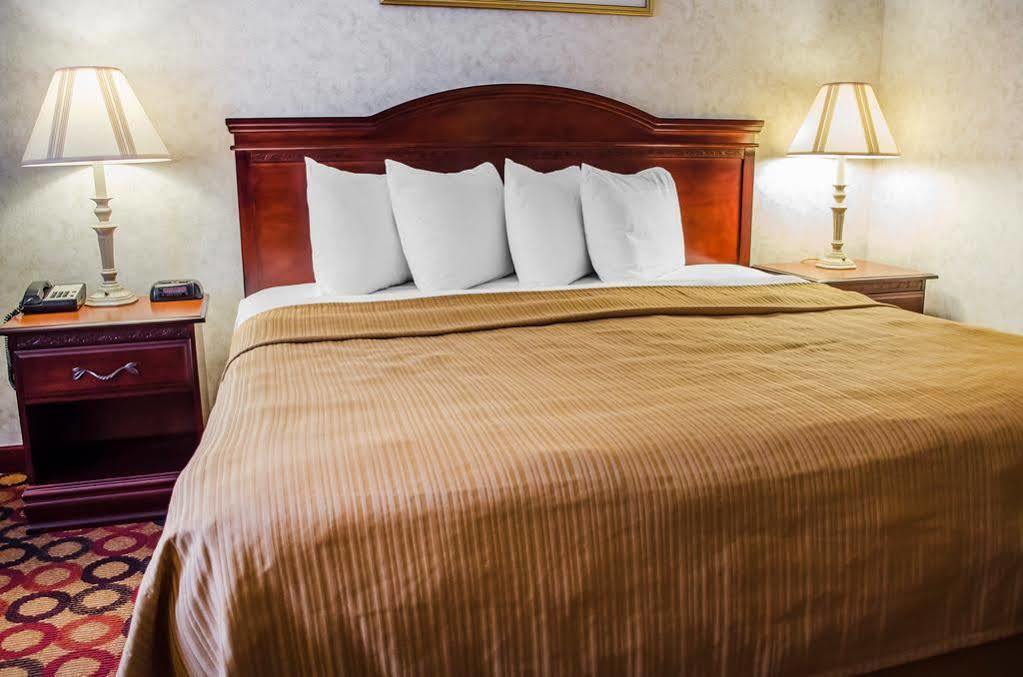 Quality Inn Enola - Harrisburg Dış mekan fotoğraf